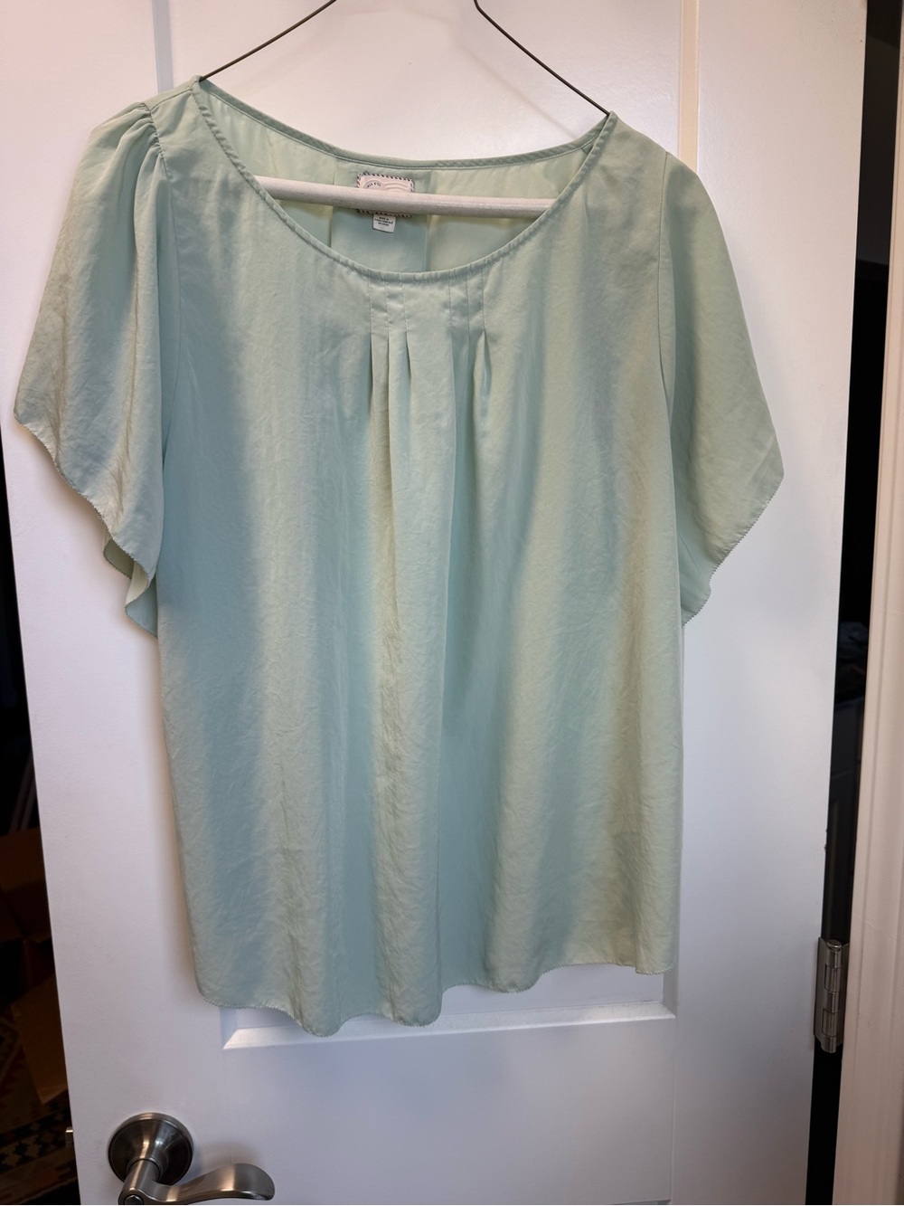 Light Mint Green Pleated Short Sleeve Blouse - Women